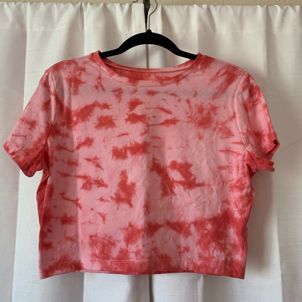 SOLD Custom Pink Tie Dye Crop Tee